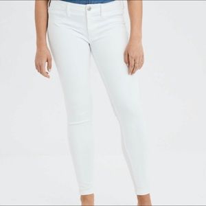 BRAND NEW WHITE DENIM JEANS
